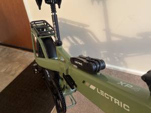 Bicicleta eléctrica plegable L e c t r i c XP4 750 Step-Over de largo alcance, 85 millas, 28 MPH, completamente nueva. - Product Image 3