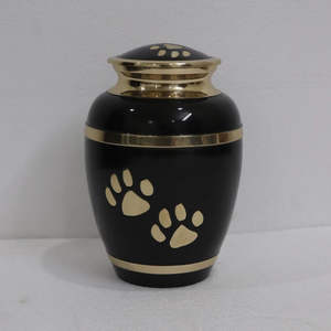 Urna Conmemorativa para Mascotas de Metal Negro y Dorado con Diseño Clásico de Huella para Honrar a las Mascotas Queridas en Casa - Product Image 1