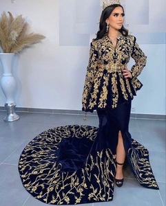Magnifique robe TAKCHITA CAFTAN avec des perles de cristal magnifiques, pierre de verre & DABKA ZARDOZI WORK @ 2023 - Product Image 1