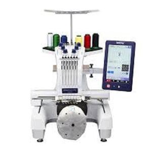 NOUVELLE MACHINE À COUDRE PR670E ORIGINALE PROGRAMMABLE AUTOMATIQUE À HAUTE VITESSE À TROIS AIGUILLES DE QUALITÉ PROFESSIONNELLE POUR USAGE DOMESTIQUE EN FER ET PLASTIQUE PERSONNALISÉE - Product Image 1