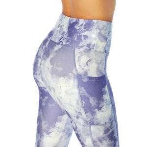 Legging taille haute coupe ajustée pour femmes de marque internationale avec design personnalisé et logo pour le yoga - Product Image 3