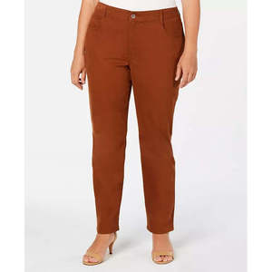 Jeans da donna Style & Co taglie forti a vita alta, gamba slim, lavaggio chiaro, vestibilità boyfriend ampia, con strappi decorativi, taglia 22W (XL) - Product Image 1