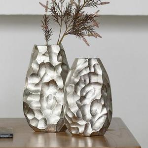 Stylish High Quality Aluminium <b>Vase</b> Set Customized Shape Size Golden Polished Finish Best Tabletop Accent for Contemporary - Product Image 4