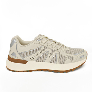 Jiaxin <span class=keywords><strong>Chaussures</strong></span> de sport en maille rétro personnalisées pour hommes et femmes <span class=keywords><strong>Chaussures</strong></span> de course plates et décontractées Modèle de <span class=keywords><strong>chaussures</strong></span> d'automne à semelles épaisses pour la marche douce - Product Image 3