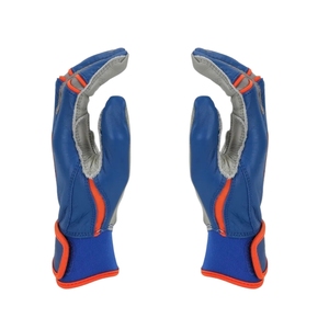 Guantes de béisbol de cuero genuino personalizados con logotipo personalizado, guantes de bateo de cuero azul con cierre de velcro para entrenamiento. - Product Image 4