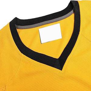 Camiseta de fútbol americano personalizada con cuello en V, uniformes transpirables de talla grande de alta calidad para adultos, Camisetas estampadas por sublimación bordadas - Product Image 3