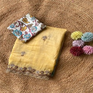 Sari VASTRA COTTAGE Pure Crush Padding con Lentejuelas Blancas y Azules en Toda la Superficie y Bordado con Elegante Ribete Calado - Product Image 1