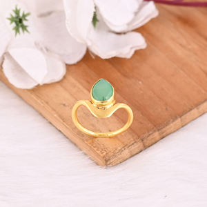 แหวนพลอยคาลซิโดนีสีเขียวคลาสสิกของผู้หญิง925แข็งชุบทองสีเหลืองเงินสเตอร์ลิงของขวัญจากนักออกแบบเครื่องประดับ - Product Image 4
