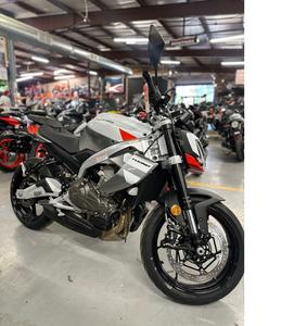 2026 Aprilia Tuono 457 Sportbike-Soporte ODM personalizado 5 años de garantía Opciones de financiación de origen de EE. UU. disponibles - Product Image 1