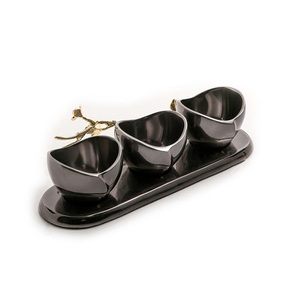 Ensemble de 3 petits bols avec couvercle en verre et plateau en marbre en vrac - Product Image 5