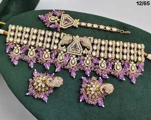Collier ras du cou clouté Kundan plaqué or antique avec goutte de perles, boucle d'oreille et ensemble Maang Tikka ensemble de mariage traditionnel pour femmes - Product Image 5