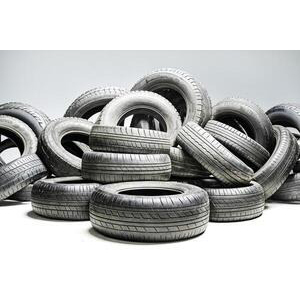 285 75R24.5ยางรถบรรทุกมือสองขนาดยอดนิยมสำหรับตลาดโลกยางรถบรรทุกมือสองความต้องการสูงจากผู้นำเข้า - Product Image 4