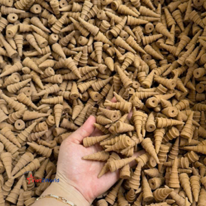 Cônes d'encens en bois de santal vietnamien biologique de haute qualité, respectueux de l'environnement, avec des extraits et des essences d'herbes aromatiques pour les utilisateurs - Product Image 2