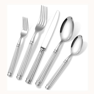 Juego de Cubiertos de Lujo Reutilizables con Diseño de Moda, Elegantes, Planos, de Mango Largo, Plateados, con Logotipo Pulido Tipo Espejo, en Oferta - Product Image 5