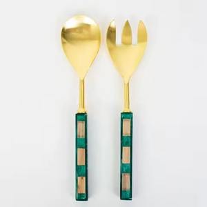 Ensemble de service à salade en acier inoxydable plaqué or avec poignée ronde plaquée or pour mariage - Product Image 6