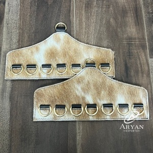 Soporte de Pared para Bufandas y Paños de Cuero Vacuno Premium 2025, Estilo Rústico Occidental con Anillos Metálicos, Organizador Decorativo para el Hogar - Product Image 1