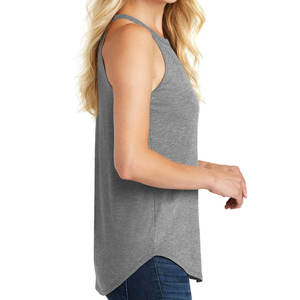 Camiseta sin mangas ligera de lona gris jaspeado talla grande para mujer - Product Image 4