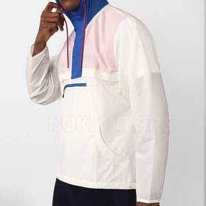 Chaqueta Anorak de Invierno con Capucha y Logotipo Frontal, Hecha en Pakistán, Último Diseño, Mangas Largas, Impermeable, Transpirable, con Media Cremallera - Product Image 2