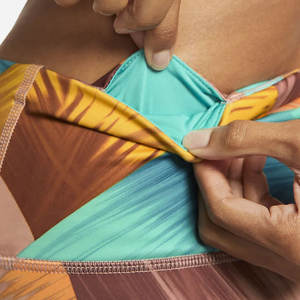 Leggings de sublimation pour femmes, pantalons de sport imprimés tendance, matière extensible douce pour un usage quotidien - Product Image 5