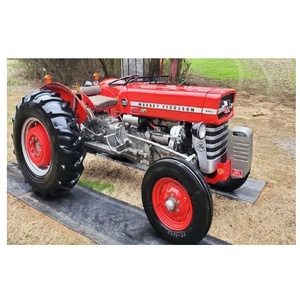 Massey Ferguson 135 à vendre, doté d'un moteur diesel Perkins trois cylindres fiable de quatre-vingt-cinq chevaux. - Product Image 1