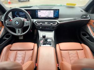 บีเอ็มดับเบิลยู เอ็ม3 คอมเพทิชั่น xDrive AWD ปี 2024 สีเขียวสวยงาม รถมือสอง พร้อมหลังคาซันรูฟ สตาร์ทเครื่องยนต์จากระยะไกล เบาะหนัง ล้อแม็กซ์ ระบบนำทาง - Product Image 5