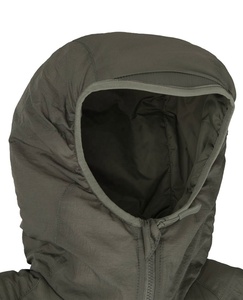 โรงงาน OEM ผลิตเสื้อแจ็คเก็ตบอมเบอร์ผู้ชายแบบมีฮู้ด น้ำหนักเบา กันลม สำหรับฤดูหนาว ผลิตจากไนลอน 100% บางเบา เหมาะสำหรับกีฬากลางแจ้งและวิ่ง - Product Image 6