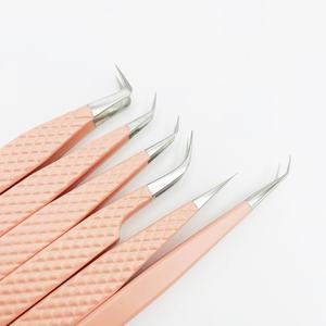 Juego de pinzas para extensión de pestañas de acero inoxidable sólido con agarre de diamante de color melocotón profesional al por mayor sostenible con el medio ambiente - Product Image 6