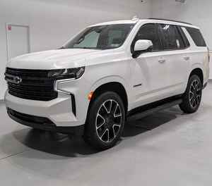 Chevrolet Tahoe RST 4WD Sport Utility 2024, motor V8 EcoTec3 de 5.3L que produce 355 caballos de fuerza - Product Image 1