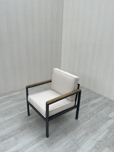 Ensemble de 4 pièces pour le salon et la villa, meubles de conversation avec coussin en aluminium et bois d'acacia pour la villa. - Product Image 2