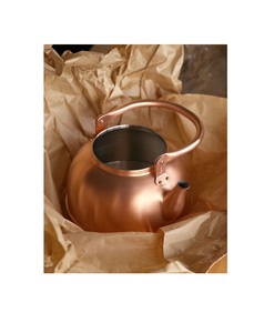 กาต้มน้ำทองแดงขัดเงาพร้อมฐานหนาและพื้นผิวแบบโบราณเหมาะสำหรับการตกแต่งชั้นวางหรือเตาผิง - Product Image 2