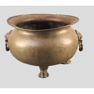 Jardinières en laiton support de fleur pour décoration Vintage vaisselle Style jardinières artisanales au prix de gros. - Product Image 5