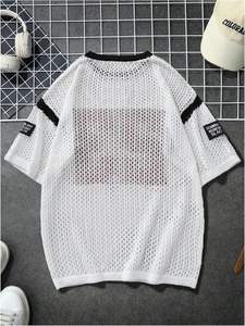 Top de punto de ganchillo ahuecado para hombre, camiseta de manga corta con cuello redondo y gráfico de letras - Product Image 4