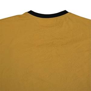 Old Gold Cotton Premium Ringer T-Shirt Hommes Fraternité Chemise à ourlet incurvé avec numéro de broderie en chenille Vêtements grecs noirs - Product Image 4