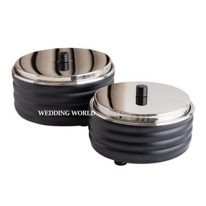 Juego de Tres Calentadores de Comida Metálicos, Forma Redonda, Diseño de Cacerola Clásica, Elegante y Decorativa - Product Image 3