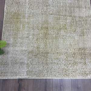 Tapis d'appoint vintage turc 3,3x5,9 pieds, tapis oriental en laine gris et blanc - Product Image 2