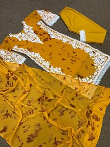 PRESENTANDO NUEVA COLECCIÓN DE DISEÑADOR DE ÉXITO DE CENA TRABAJO DE BORDADO DE FANTASÍA Y TRABAJO DE IMPRESIÓN DIGITAL KURTI-FONDO CON FANCY DUPATTA - Product Image 4