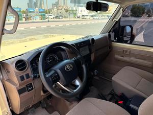 Toyota Land Cruiser 70 Série LC 71 4.0L V6 SUV d'occasion 2024, 4 portes, essence, classique, tout-terrain, pour expédition |   Exportation lue - Product Image 3