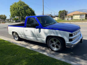 Camioneta GMC Sierra 1500 SLE de 1991 Usada, Grado Industrial, con Soporte Personalizado OEM - Product Image 2