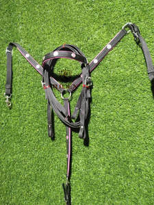 Cabecera y coraza de caballo sintético de diseñador de alta calidad y sillín occidental Premium disponible a un precio asequible de la India. - Product Image 3