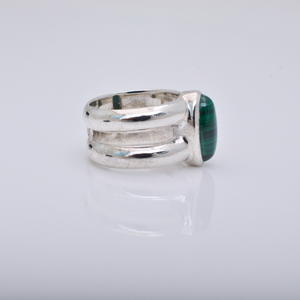 Bagues en malachite en argent sterling 925 pour femmes Bijoux de mode avec lunette sertie de pierres précieuses pour les fêtes Bijoux en argent 925 en vrac - Product Image 2