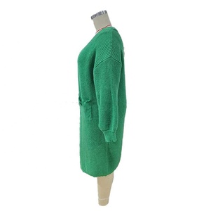 Cárdigan Largo Verde a Cuadros de Invierno con Bolsillo, Manga Regular, Suéter Holgado de Punto, Marca Privada OEM - Product Image 6