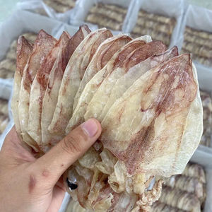 Wholesale Cheap Price Premium Quality <b>Dried</b> <b>Squid</b> From Vietnam - Product Image 1
