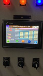 หม้อนึ่งยางแบบควบคุมด้วยพลารถแข่งขันได้รับประกัน1ปีสำหรับอุตสาหกรรม - Product Image 2