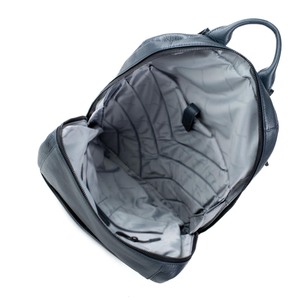 Mochilas para portátiles con logotipo personalizado, de cuero de alta calidad, perfectas para viajes al aire libre para hombres, uso escolar y con elegantes construcciones de cuero vacuno. - Product Image 4