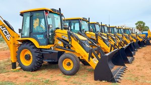 Retroexcavadora cargadora sobre orugas JCB 3DX Plus con motor central PLC y componentes de engranajes - Product Image 4