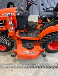 จัดส่งฟรีรถแทรกเตอร์ BX2380ในฟาร์ม Kubota พร้อมตัวโหลดที่แนบมาอย่างรวดเร็วและถัง <500hrs 4WD 23HP เครื่องยนต์ดีเซล540 PTO 3 POINT Hitch - Product Image 6
