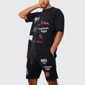 Ensemble 2 pièces t-shirt et short pour homme, tenue de Sport, surdimensionné, imprimé graphique, couleur noire, vente en gros - Product Image 2
