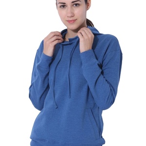 Sweat-shirts à capuche vierges imperméables et chauds pour femmes, de haute qualité, coupe oversize, style streetwear décontracté, avec logo personnalisé, en tissu épais, pour l'hiver, vente en gros - Product Image 3