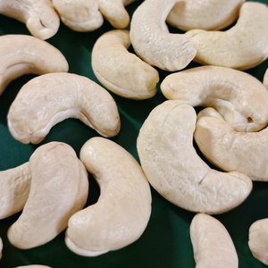 Service 24 Heures Noix de Cajou WW240 Kaju Badam Noix Noyaux Normes Européennes - Product Image 1