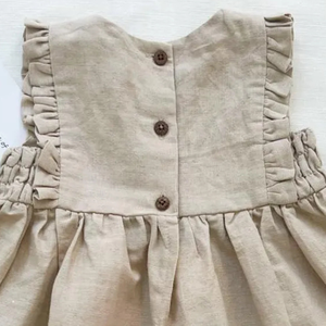 Robe brodée à la main en lin doux pour bébé fille Style décontracté pour le premier anniversaire des tout-petits OEM Made in Vietnam - Product Image 6